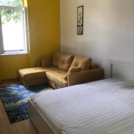 Chika Appartement Rijeka Buitenkant foto